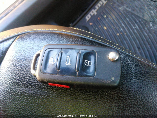 2014 Volkswagen Beetle, VIN: 3VWVT7AT9EM617719