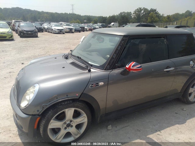 2005 MINI COOPER S WMWRE33465TG95518 Photo 5