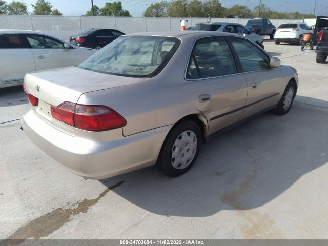 2000 HONDA ACCORD SDN LX VIN: 1HGCG5643YA055212