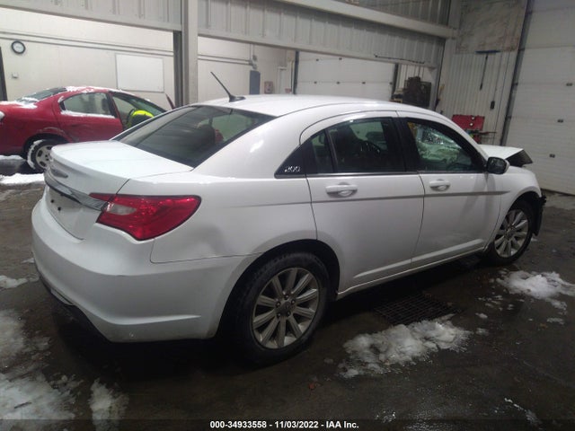 1C3CCBBGXCN257222 Chrysler 200 Touring