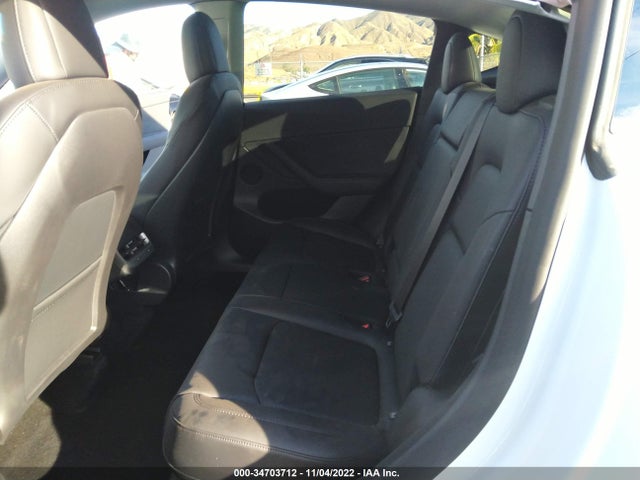 Tesla Model Y 2022 7SAYGDEFXNF537327 Image 8