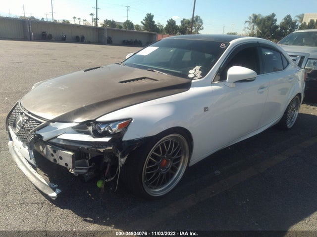 Lexus IS 200T 2016 JTHBA1D28G5005885 Image 2
