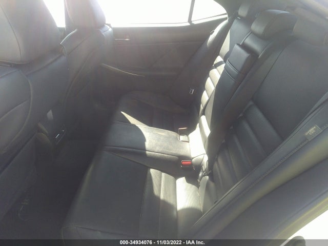 Lexus IS 200T 2016 JTHBA1D28G5005885 Image 10
