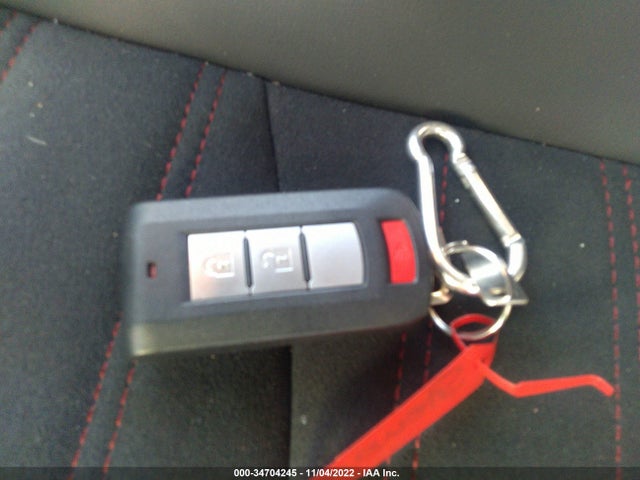 2022 Mitsubishi Outlander, VIN: JA4ARUAU7NU015754