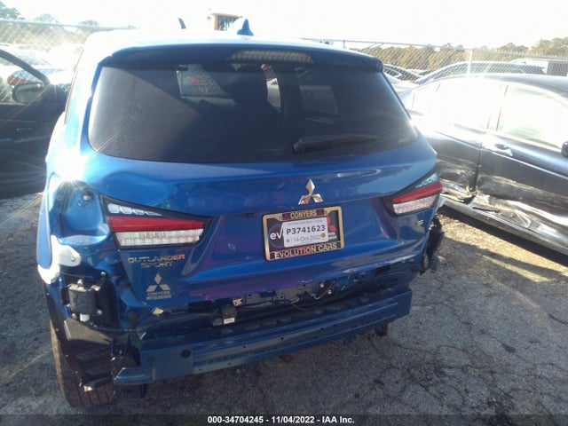 2022 Mitsubishi Outlander, VIN: JA4ARUAU7NU015754