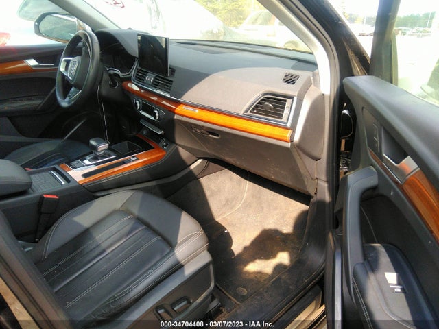 WA1BAAFY8M2123400 Audi Q5 Premium Plus