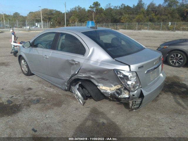 Chevrolet SONIC LT 2016 1G1JC5SHXG4184094 Image 4