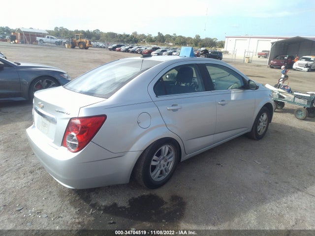 Chevrolet SONIC LT 2016 1G1JC5SHXG4184094 Image 5
