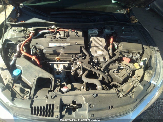 34704686 :رقم المزاد ، JHMCR6F31HC016093 vin ، 2017 Honda Accord Hybrid مزاد بيع