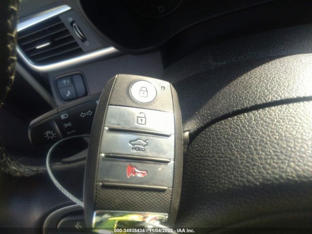 KNAGT4LC1H5006128 KIA Optima Hybrid Base