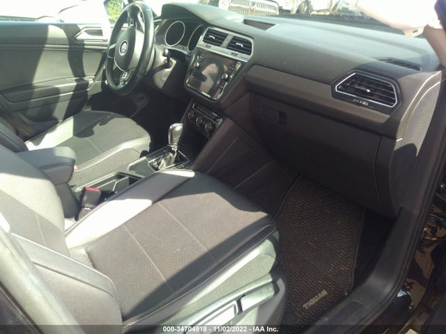 3VV3B7AXXJM080466 Volkswagen Tiguan Sel/se
