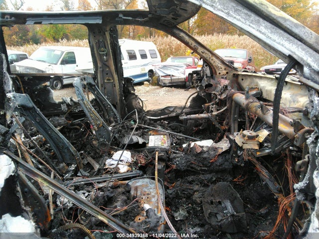 2021 Chevrolet Suburban, VIN: 1GNSKDKD9MR383309