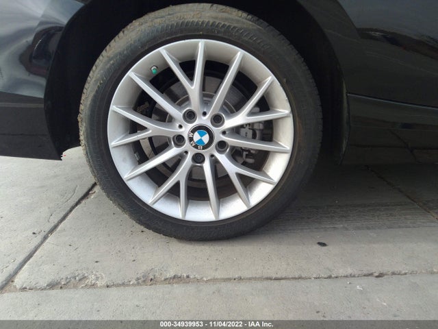 BMW 2 Series 228i 2016 WBA1K9C51GV322229 Image 14