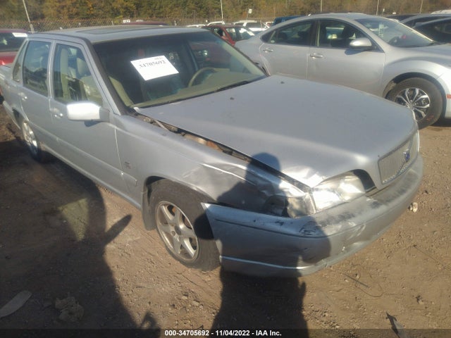 2000 VOLVO S70 VIN: YV1LS56D1Y2669712