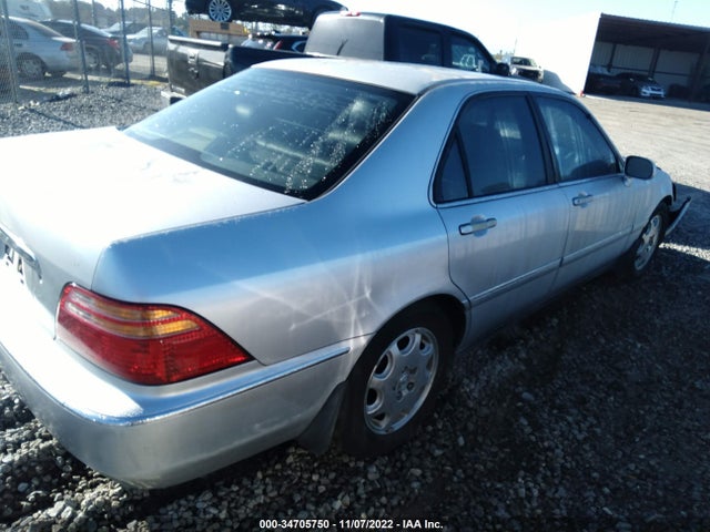 Acura RL 2000 JH4KA9654YC005840 Image 4