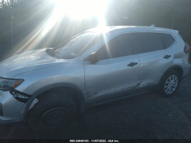 2018 NISSAN ROGUE S VIN: KNMAT2MVXJP570013