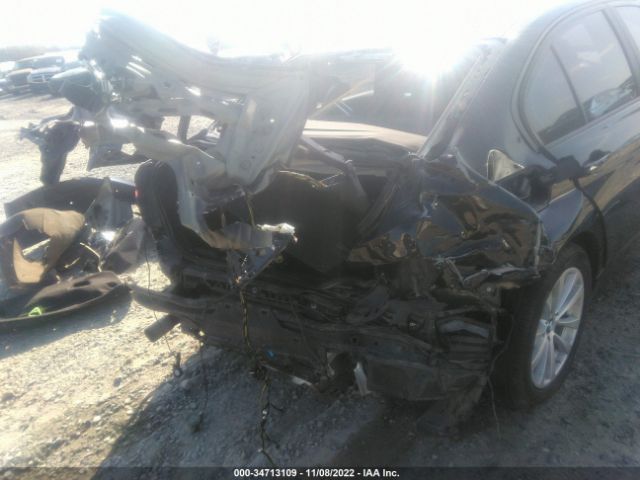 WBA8E1G56HNU12723 BMW 3 Series 320i