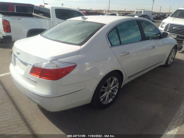 2010 HYUNDAI GENESIS VIN: KMHGC4DF2AU106628