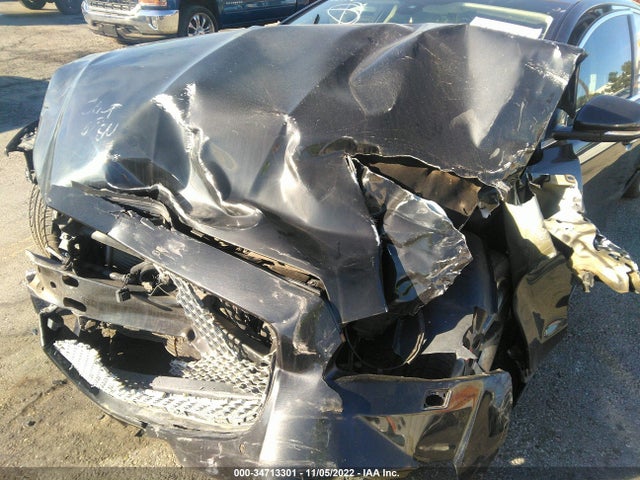 2017 JAGUAR XJ SAJWA2GE1HMW07843 Photo 5