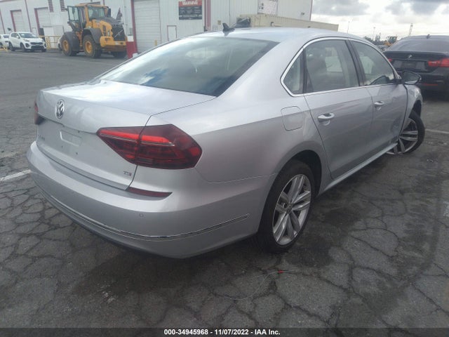 2018 Volkswagen Passat, VIN: 1VWBA7A31JC049762