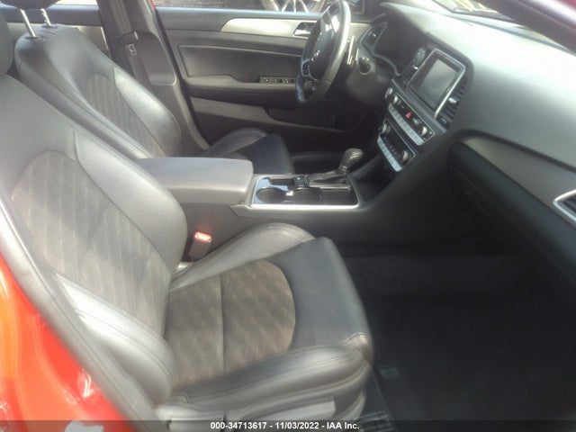 2019 Hyundai Sonata, VIN: 5NPE34AF6KH813825