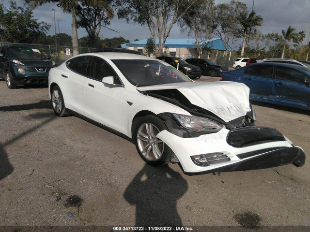 Tesla MODEL S 2014 5YJSA1H1XEFP29446 main image