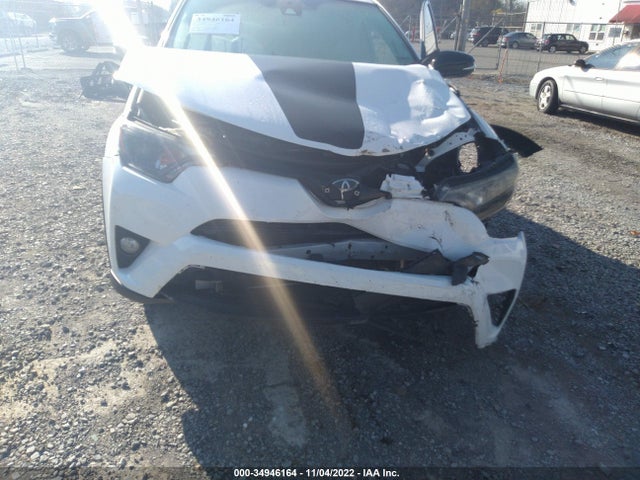 2018 TOYOTA RAV4 XLE/ADVENTURE VIN: 2T3WFREV5JW410372