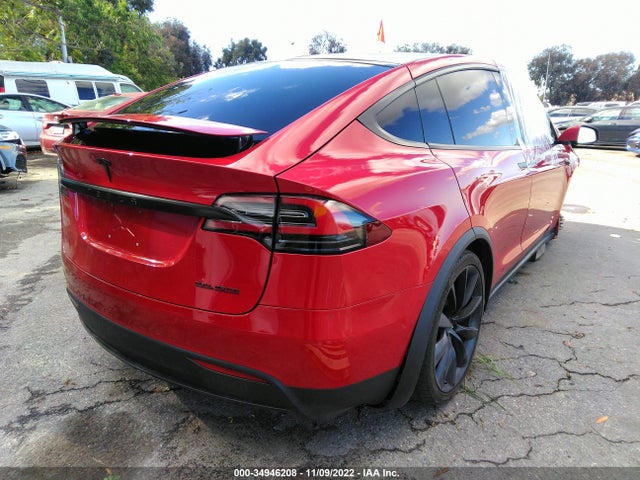 2021 Tesla Model X, VIN: 5YJXCAE22MF319686