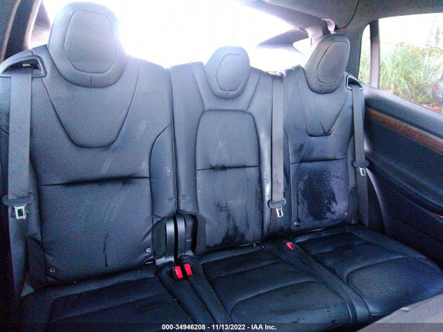 2021 Tesla Model X, VIN: 5YJXCAE22MF319686