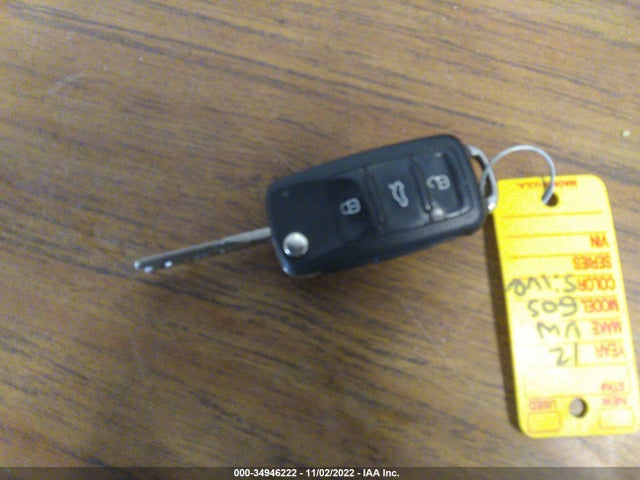2014 Volkswagen Eos, VIN: WVWBW8AHXEV001712