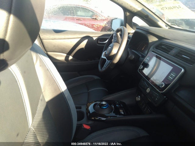 2021 Nissan Leaf, VIN: 1N4BZ1DV8MC555265