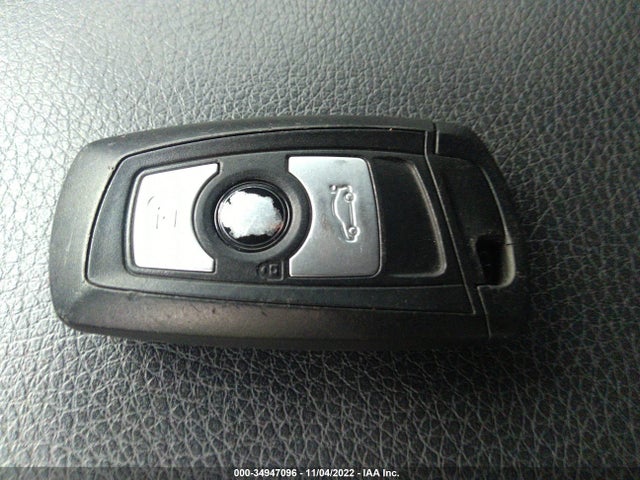 BMW 3 Series 328i 2013 WBA3A5G55DNP24829 Image 3