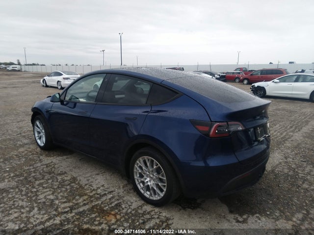 Tesla Model Y 2020 5YJYGDEEXLF027724 Image 3