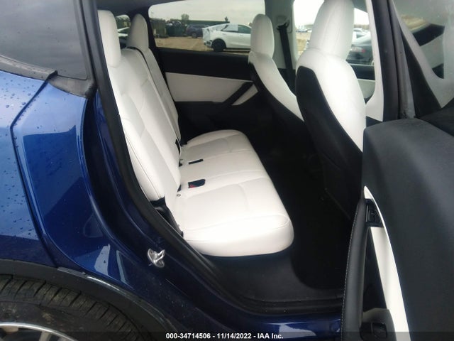 Tesla Model Y 2020 5YJYGDEEXLF027724 Image 8