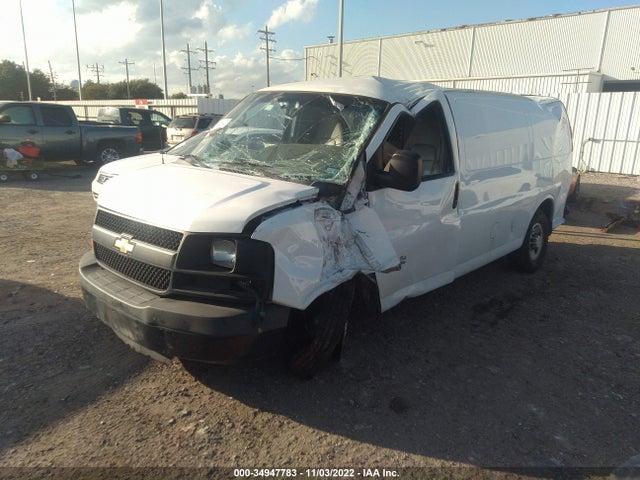 Chevrolet EXPRESS CARGO VAN 2015 1GCWGFCF8F1249349 Image 2