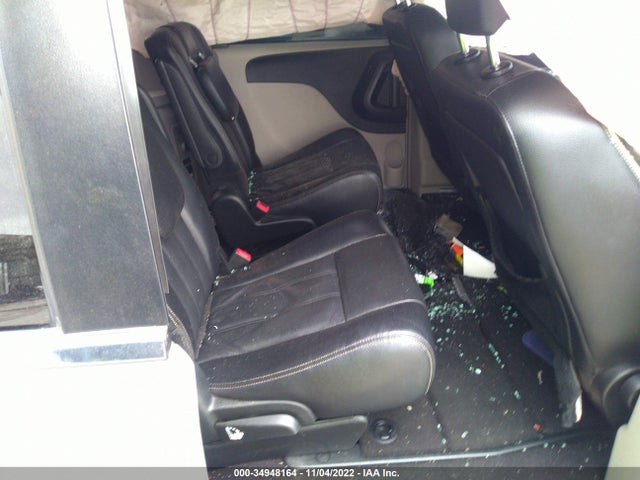 2015 Chrysler Town & Country, VIN: 2C4RC1BG5FR534561