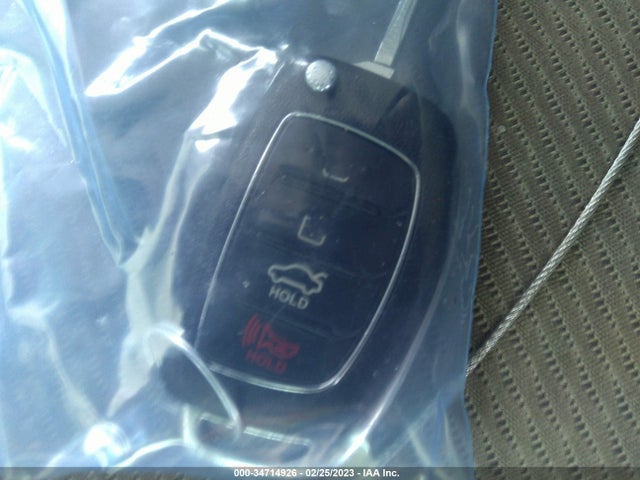 Hyundai SONATA SE 2017 5NPE24AF7HH479655 Image 3