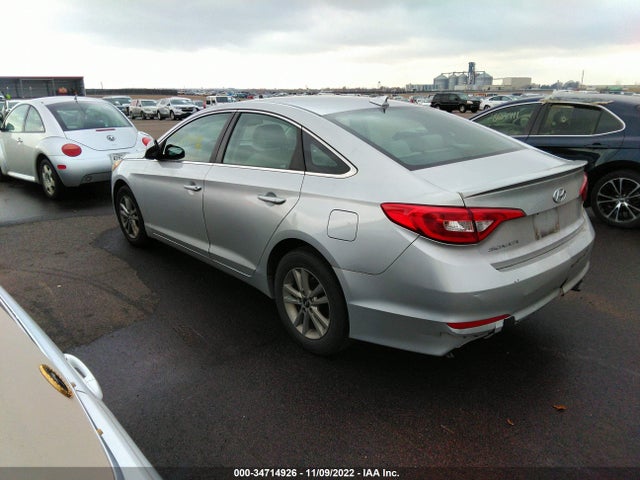 Hyundai SONATA SE 2017 5NPE24AF7HH479655 Image 4