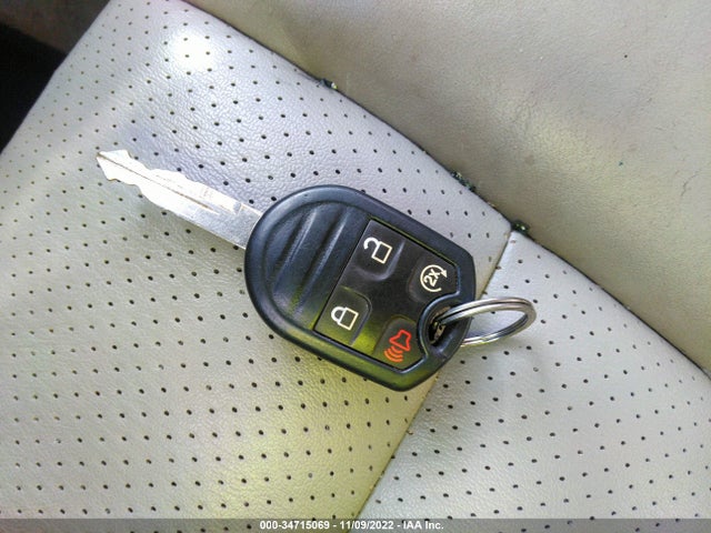 Lincoln Navigator 2012 5LMJJ2H58CEL00432 Image 3