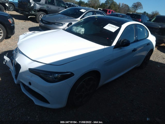 2022 Alfa Romeo Giulia, VIN: ZARFANBN9N7655291