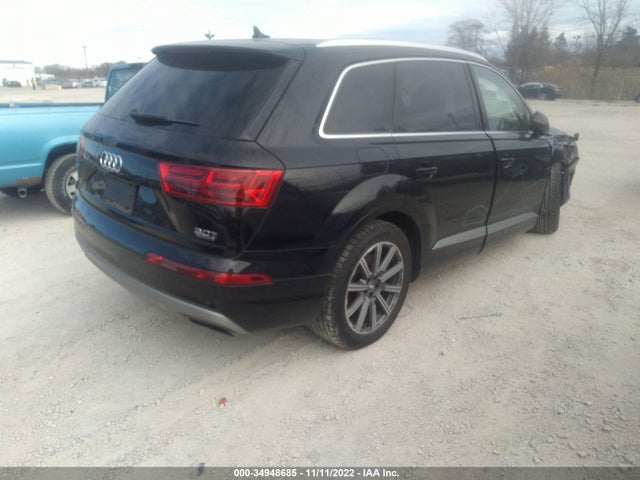 2018 Audi Q7, VIN: WA1LAAF7XJD037081