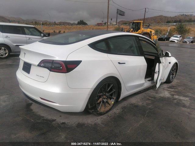 Tesla MODEL 3 2021 5YJ3E1EB2MF872847 Image 4