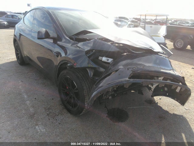 2020 Tesla Model Y, VIN: 5YJYGDEF7LF011389