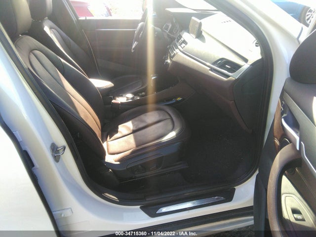 BMW X1 2016 WBXHT3C39G5F64539 Image 7
