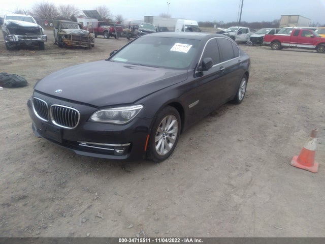 BMW 7 Series 740i 2015 WBAYA6C52FD826759 Image 2