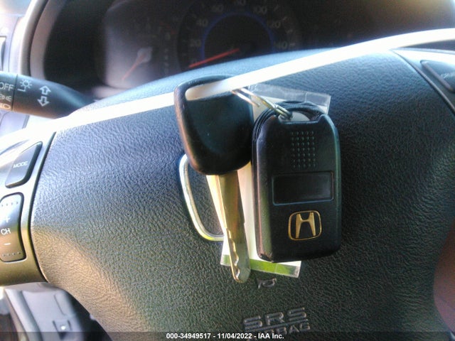 2006 HONDA ODYSSEY EX-L VIN: 5FNRL38746B092063