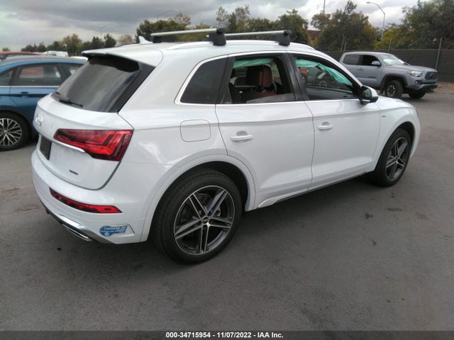 2021 Audi Q5, VIN: WA1E2AFY4M2099977