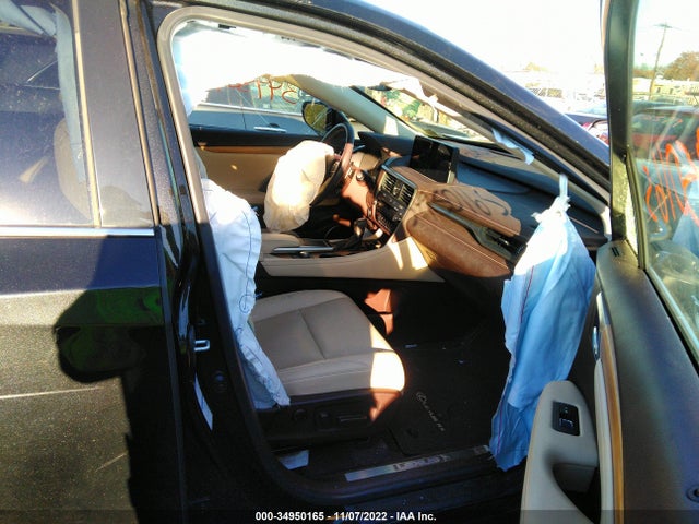 2020 Lexus RX, VIN: JTJHZKFA8L2024301