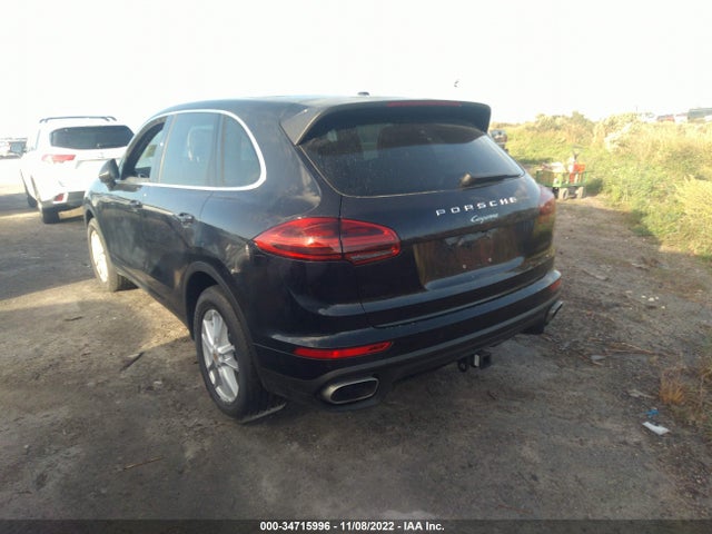 2018 Porsche Cayenne, VIN: WP1AA2A20JKA01067