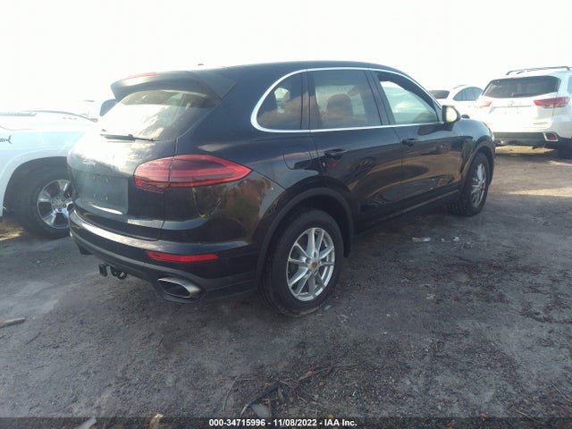 2018 Porsche Cayenne, VIN: WP1AA2A20JKA01067